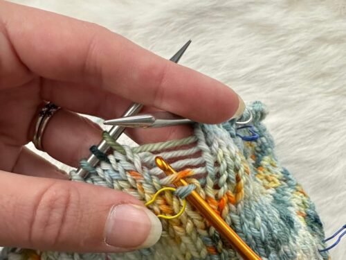 How to Fix a Dropped Stitch in Stockinette: Step 2