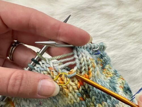 How to Fix a Dropped Stitch in Stockinette: Step 4
