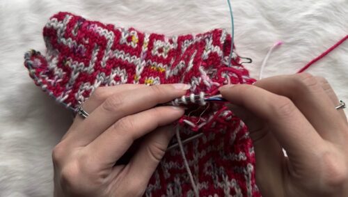 Kitchener Stitch Step 3