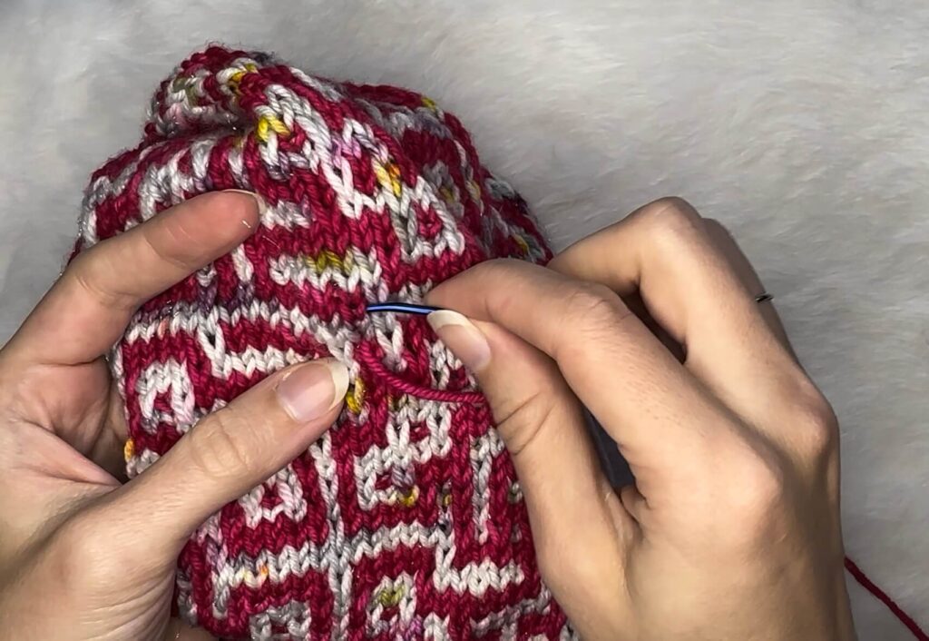 Duplicate Stitch in Knitting Step 3