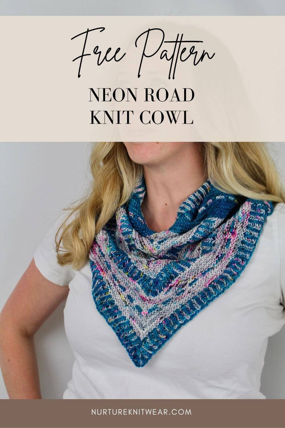 Cozy Up with a Free and Easy Knit Cowl Pattern