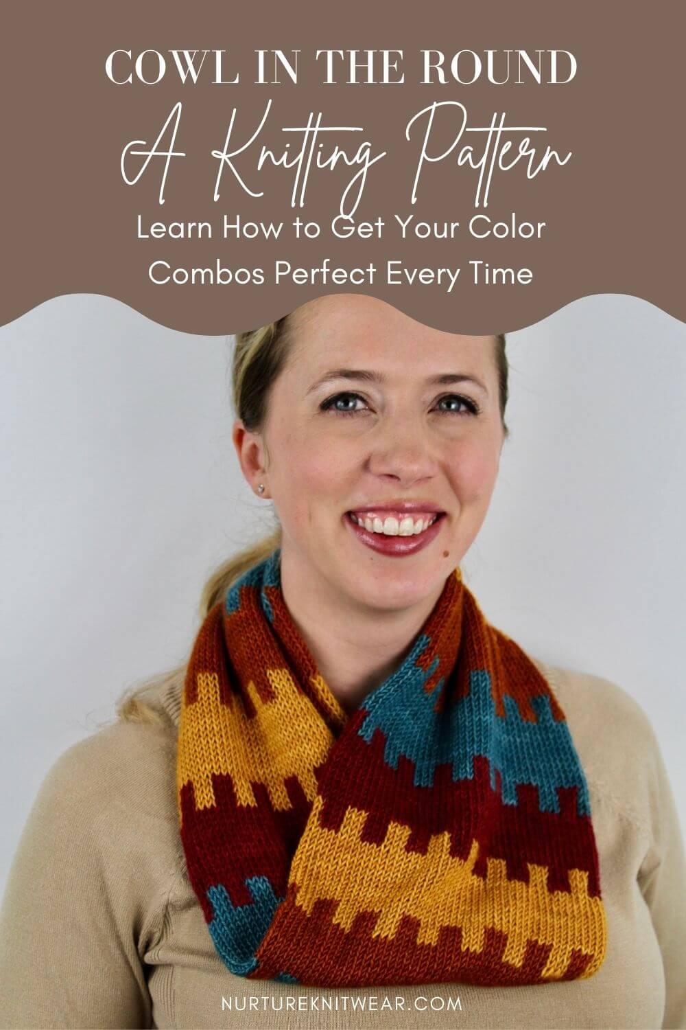 Knitting in Color - An Easy Cowl Knitting Pattern
